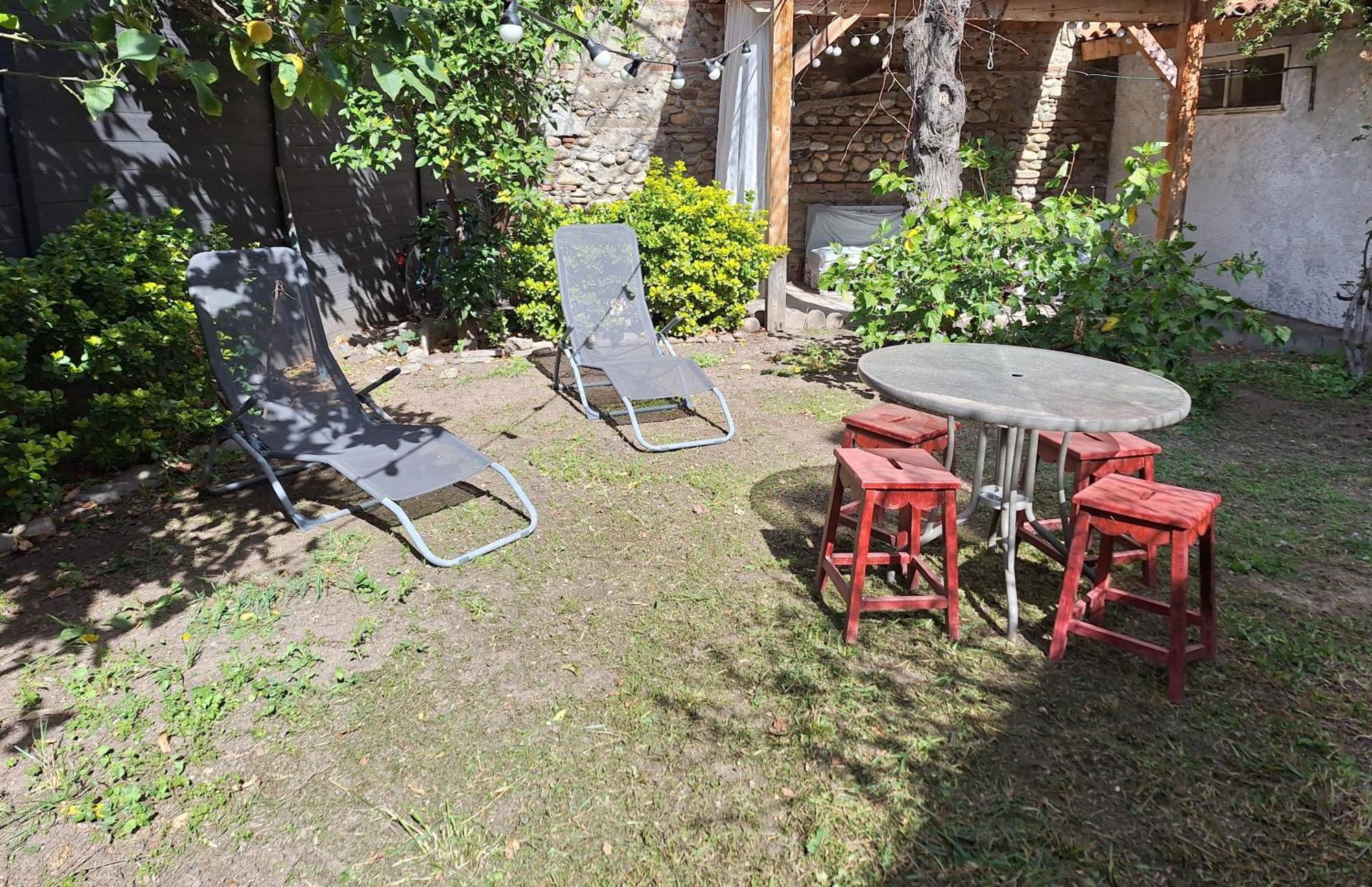 Charmante Maison De Ville Avec Jardin Perpignan Exterior foto